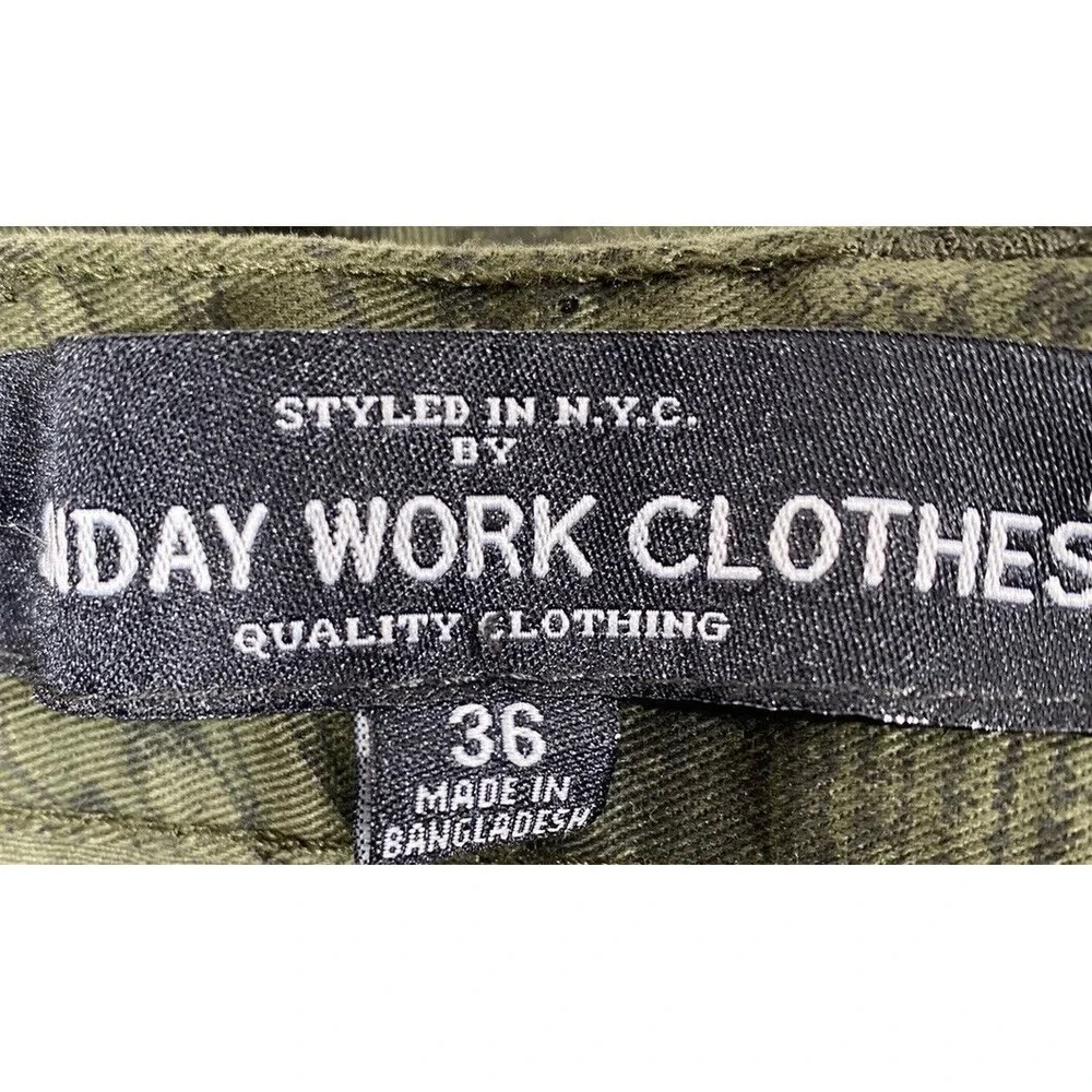 Sunday Work Clothes Mens Shorts 36 Green Subdued Floral Print Casual‎